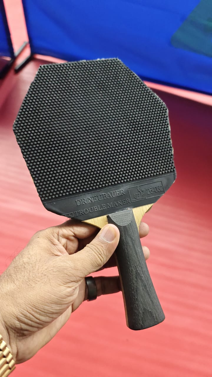 Dr. Neubauer Trouble Maker - OX Black TT Rubber